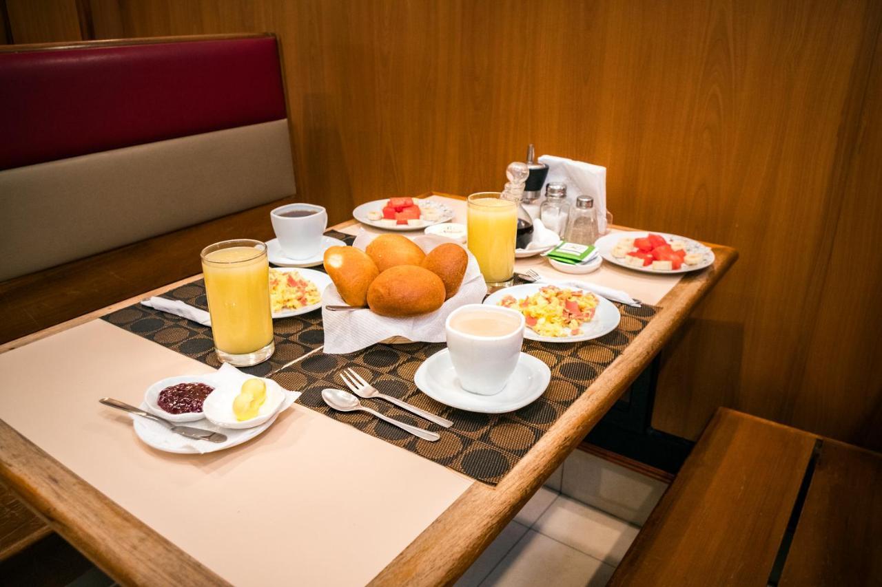 Hotel Mariscal Inn & Suite 쿠엔카 외부 사진