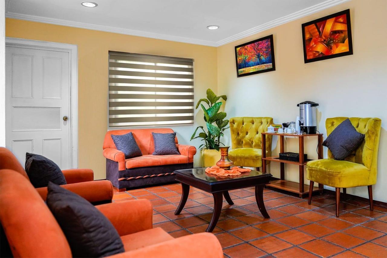 Hotel Mariscal Inn & Suite 쿠엔카 외부 사진