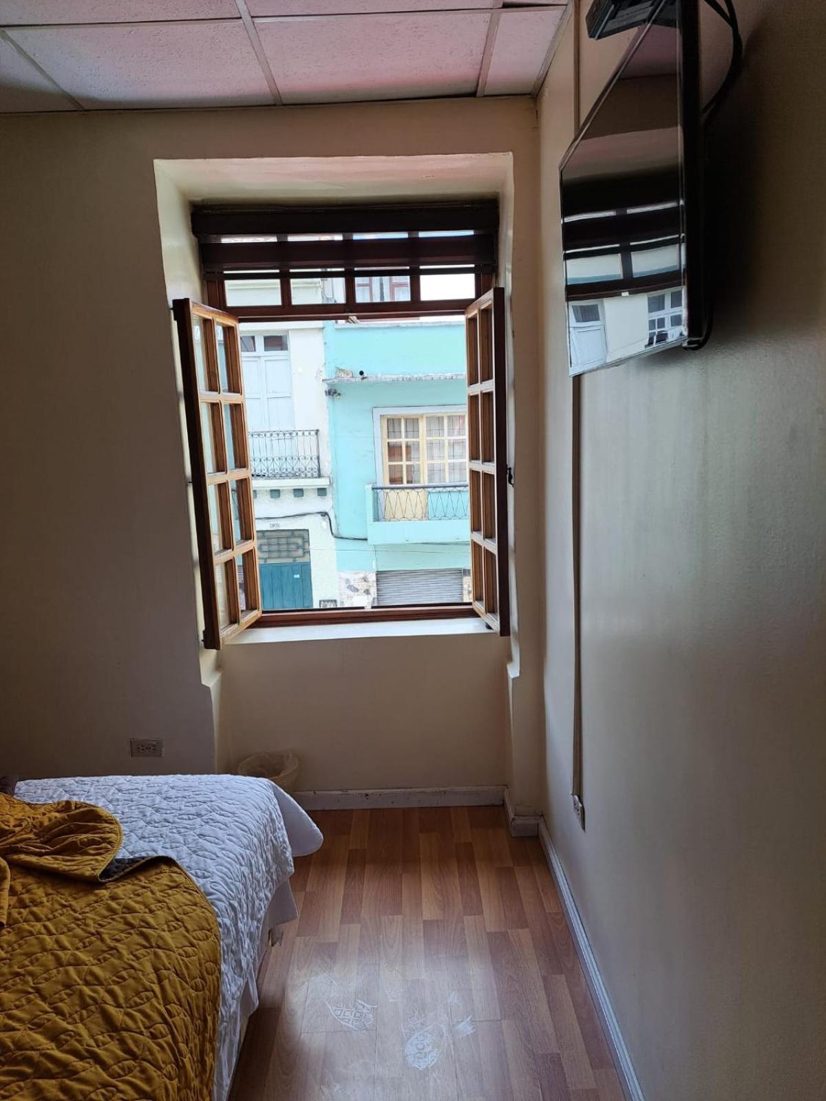 Hotel Mariscal Inn & Suite 쿠엔카 외부 사진
